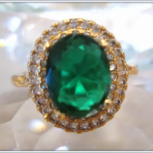 Emerald Ring Green Oval Cut Gem Engagement Halo Ring Moissanite Round size 9
